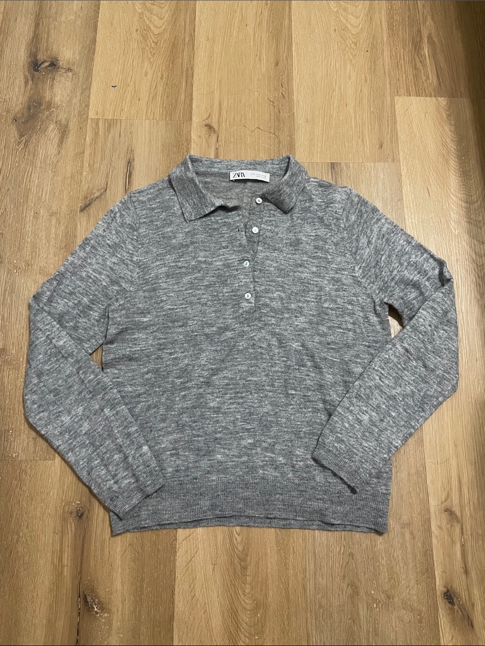 Zara Women's Grey Marled V-Neck Polo Sweater
